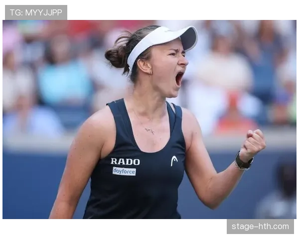 网球赛场惊现逆转奇迹，选手奋力翻盘夺冠