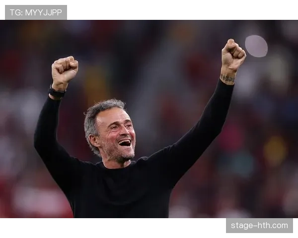 恩里克执教理念分析：构建团队协作与灵活战术的趋势判断